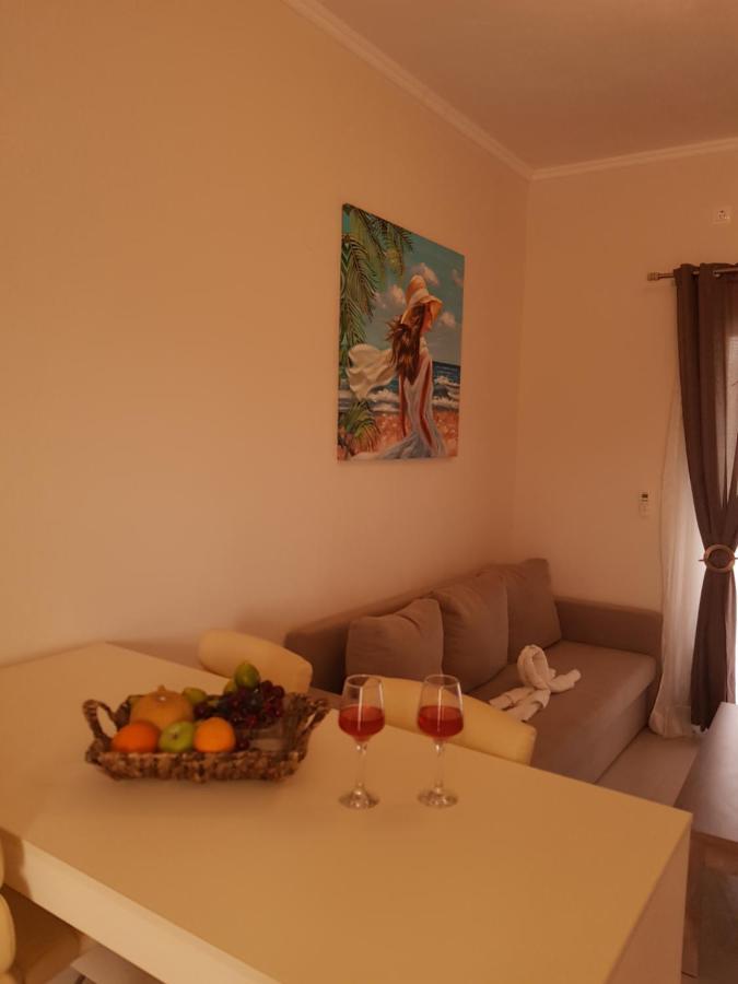 Venus Sea View Apartment Perivolion Luaran gambar