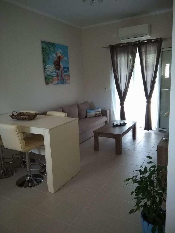 Venus Sea View Apartment Perivolion Luaran gambar